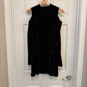NWT Coco + Carmen Velvet Cold-shoulder Mini Dress S/M